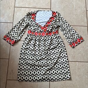 Chic Black and White Patterned Dress